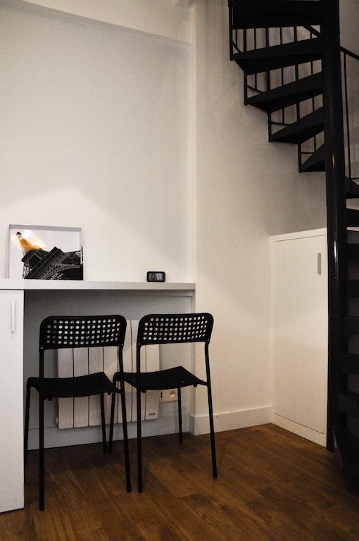 Duplex De Charme Au Coeur De Montmartre Apartman Párizs Szoba fotó