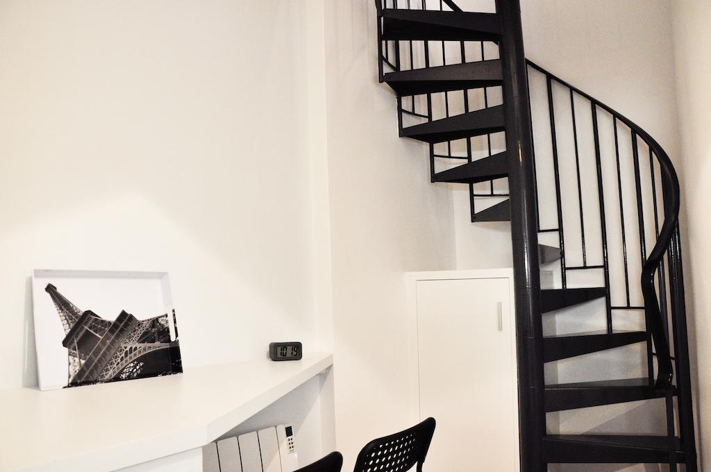 Duplex De Charme Au Coeur De Montmartre Apartman Párizs Szoba fotó