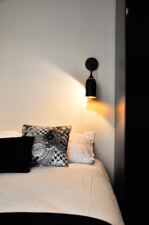 Duplex De Charme Au Coeur De Montmartre Apartman Párizs Szoba fotó