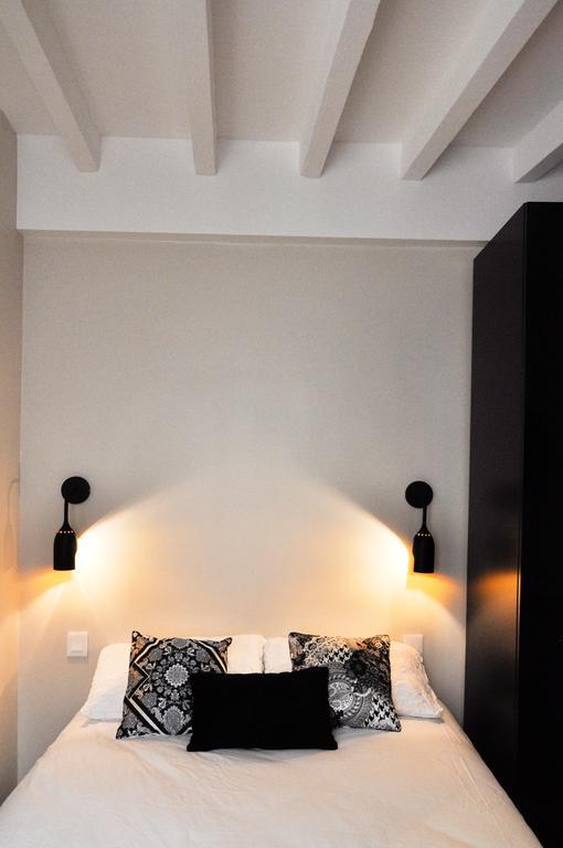 Duplex De Charme Au Coeur De Montmartre Apartman Párizs Szoba fotó