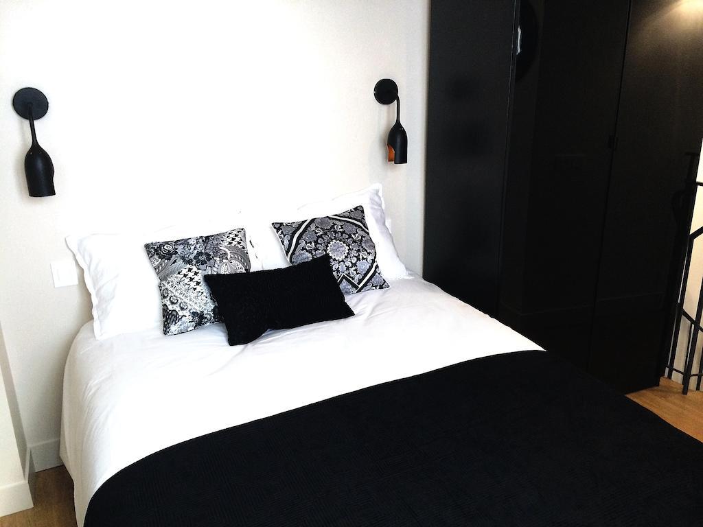Duplex De Charme Au Coeur De Montmartre Apartman Párizs Szoba fotó